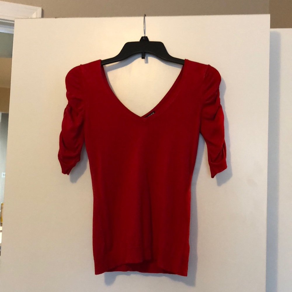 Red express sweater